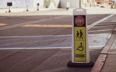 New Haven, CT – Pedestrian Hospitalized After Being Hit by Truck on I-91 SB